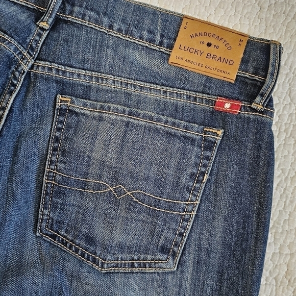 Lucky Brand Sweet'N Straight - 26/Long Jeans - Picture 5 of 8